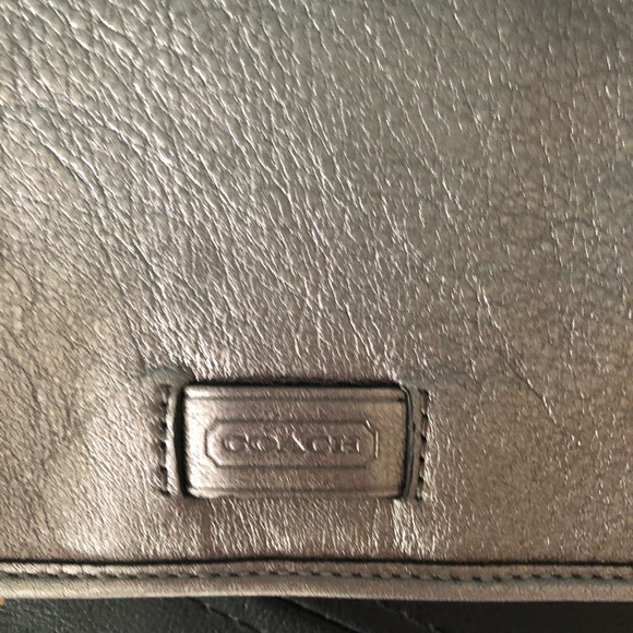 Leather clutch - Picture 3 of 8